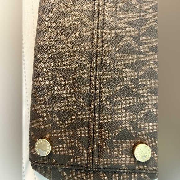 Michael Kors Hamilton Bag Large - Picture 16 of 16